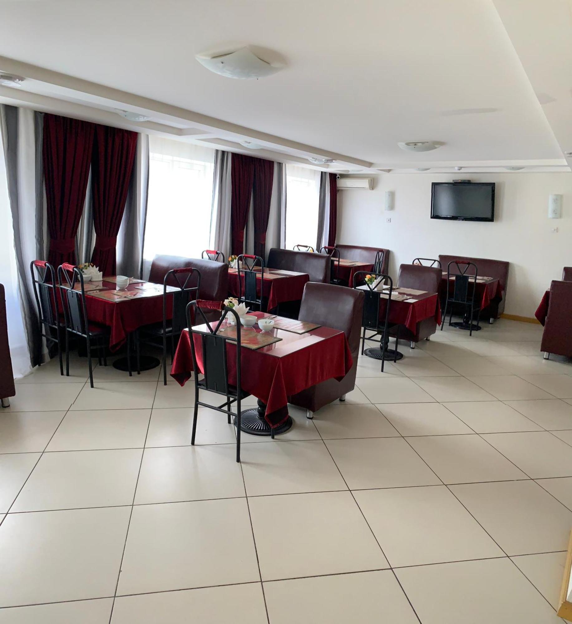 Гостиница Илек Aqtöbe Exterior foto