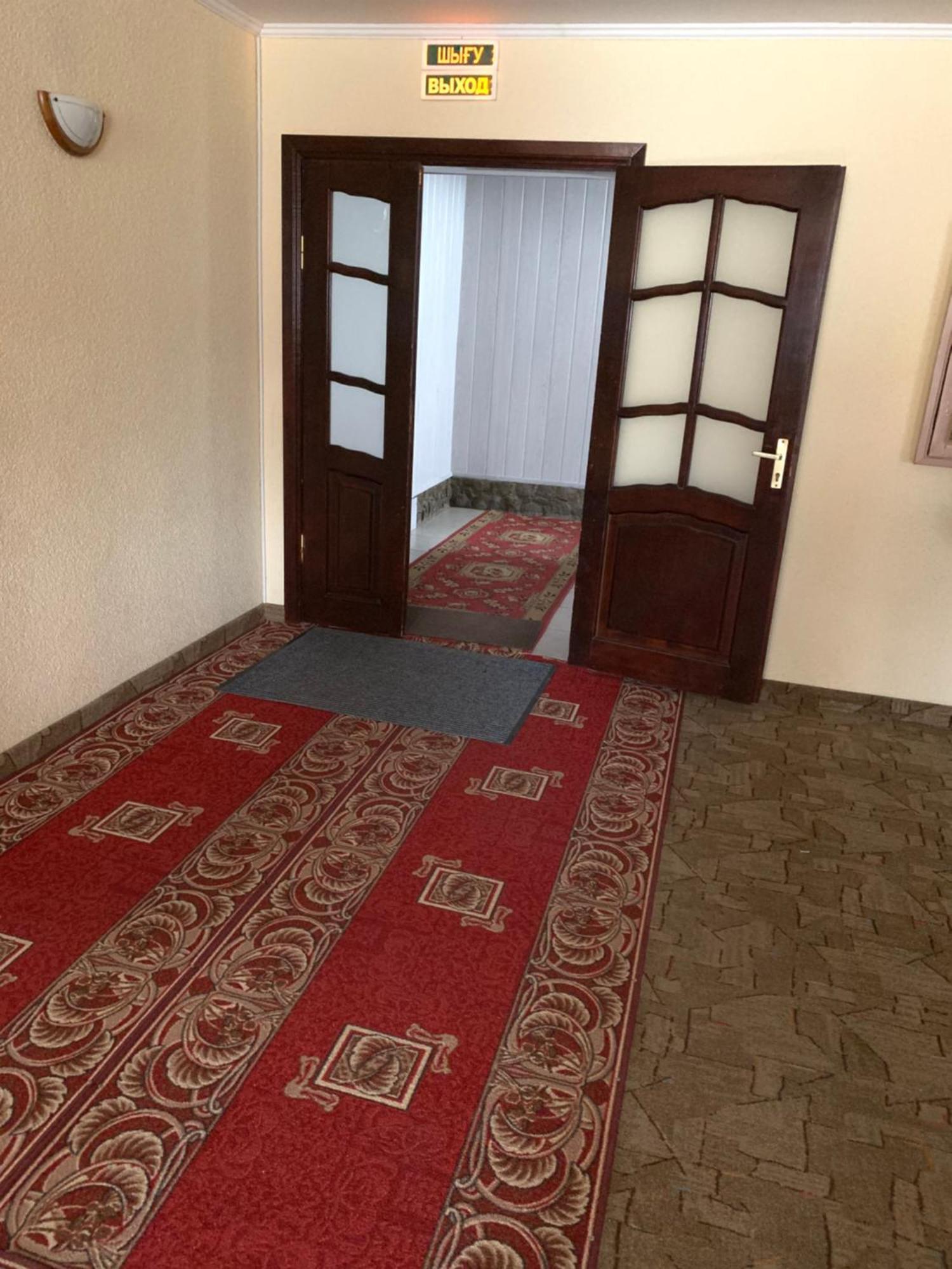 Гостиница Илек Aqtöbe Exterior foto